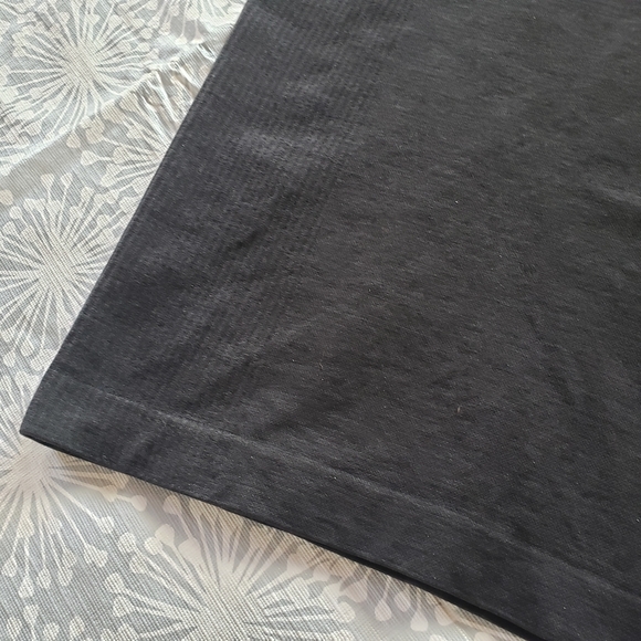 Lululemon Tank - Picture 7 of 8